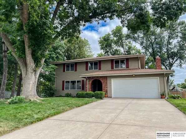 14209 Briggs Cir, Omaha, NE 68144