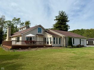 25162 Mid Rd, Batesville, IN 47006