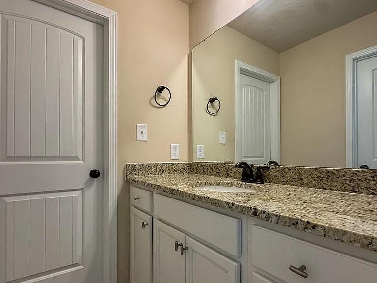 1465 Draw Bridge Ln — Photo 27