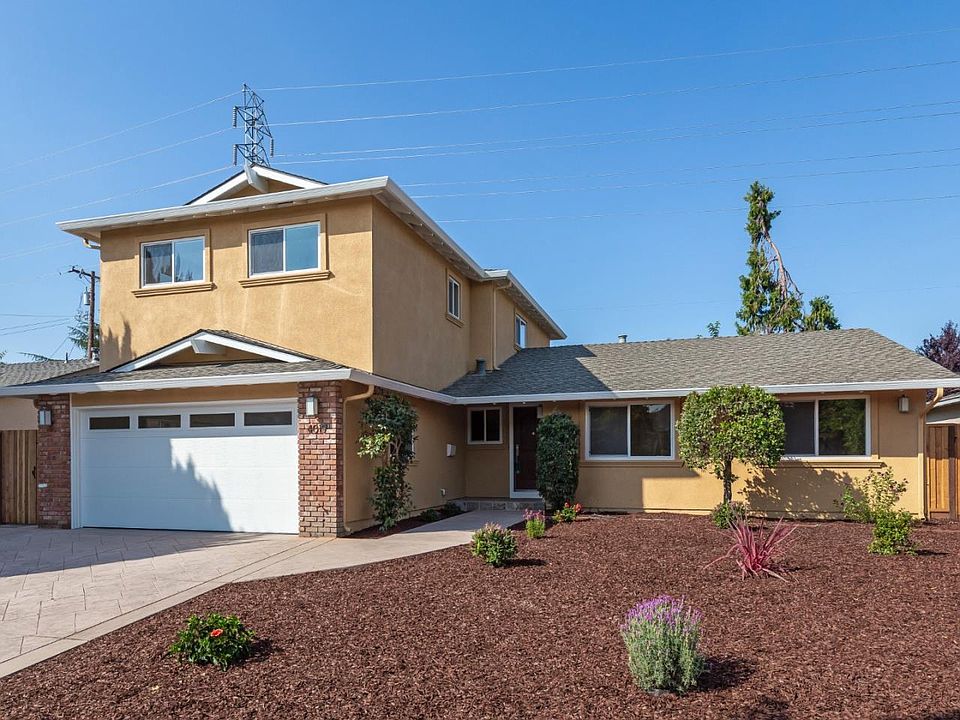 1st image of 4019 Woodford Dr