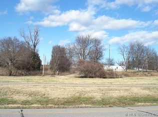 62 Highway Hwy S, Tahlequah, OK 74464