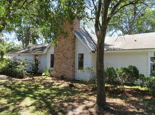 625 Wallis Ave, Sebastian, FL 32958