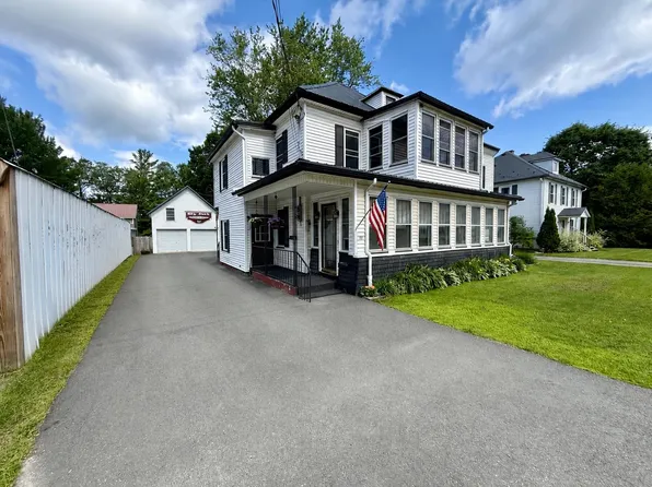 305 Union Street, Newport City, VT 05855