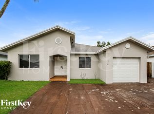 13530 SW 180th Ter, Miami, FL 33177