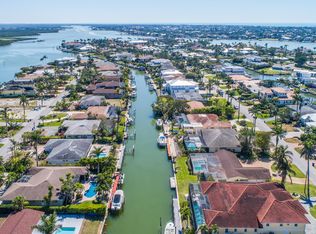 2155 Tarpon Rd, Naples, FL 34102