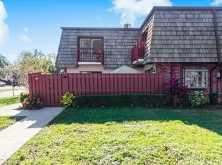 42 Piney Branch Way APT A, West Melbourne, FL 32904