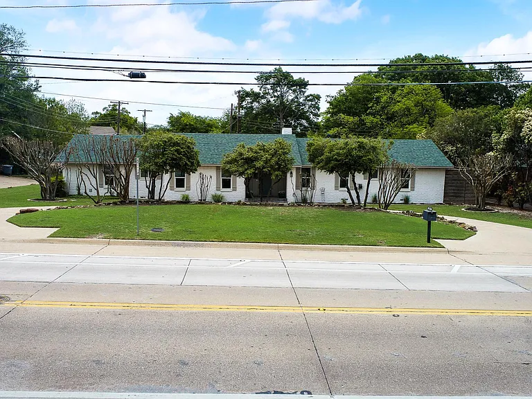 6217 Alpha Rd — Photo 48