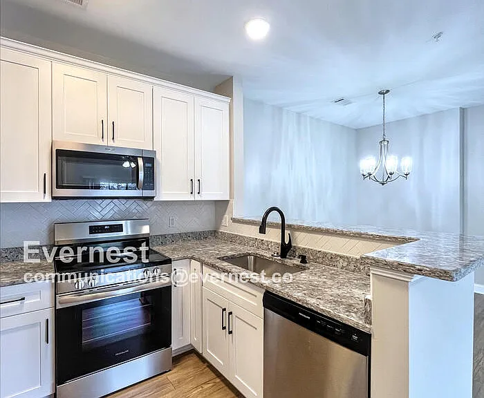 7234 Althorp Way #U-6 — Photo 2
