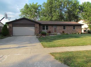 819 Windsor Cir, Celina, OH