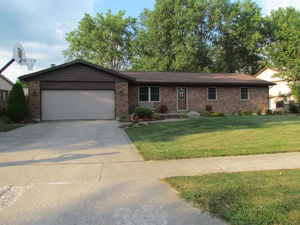 819 Windsor Cir, Celina, OH 45822