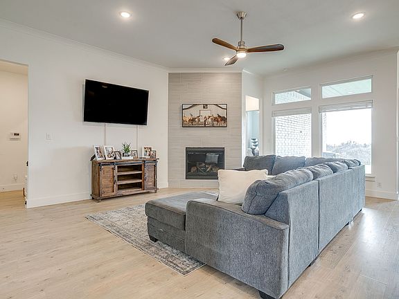 5th image of 121 Rocky Top Ranch Ln