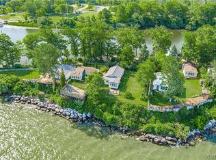 10 Sunset Island Rd, Wilson, NY 14172