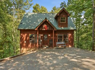 1605 Silver Poplar Ln, Sevierville, TN 37876