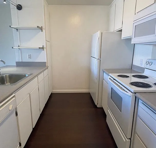 2101 Shoreline Dr #254 — Photo 13