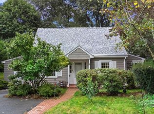 1 Martin Rd, Wellesley, MA 02481