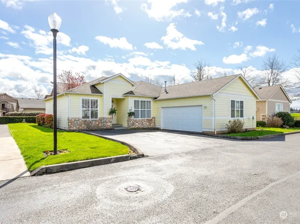 500 Fieldstone Loop #2, Lynden, WA 98264