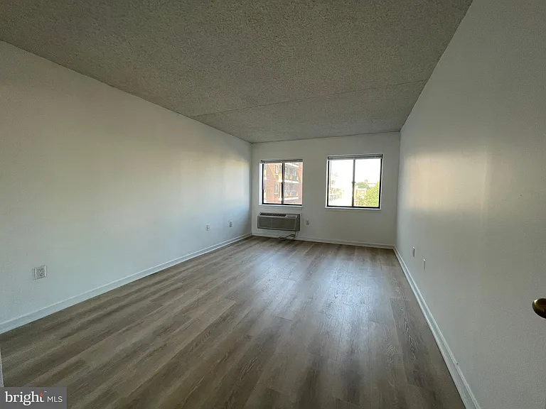 530 S 2nd St #501-502 — Photo 22