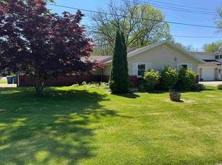 101 S Hawthorne Rd, Muncie, IN