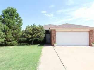 2214 89th St, Lubbock, TX 79423