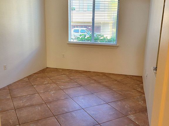 3rd image of 92-1145 Panana St APT 1603