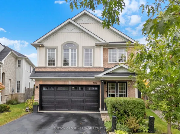 1318 Meath Dr, Oshawa, ON L1K 0M8