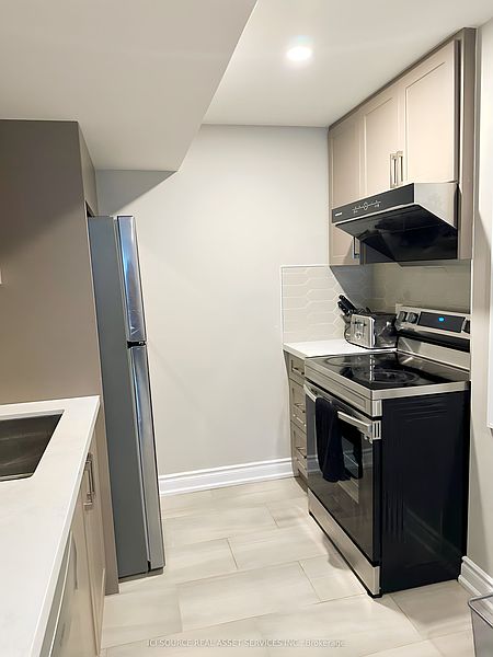 Peterborough House for rent - 2 Bedrooms — photo 18