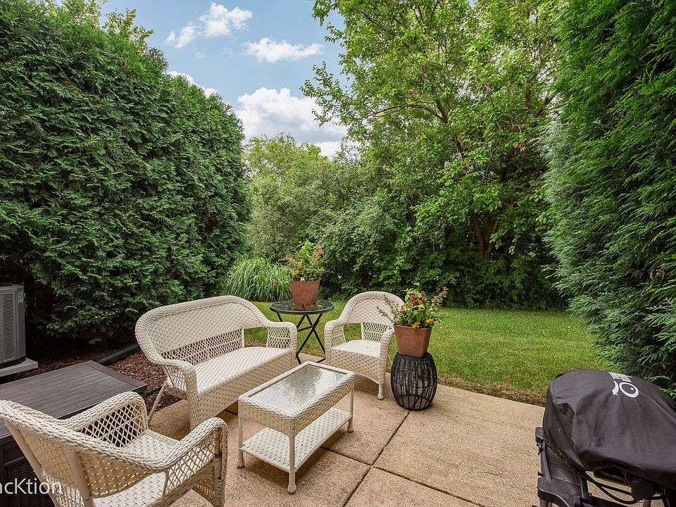 2nd image of 9315 Forest Glen Ct