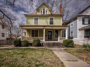 817 SW Lincoln St, Topeka, KS 66606