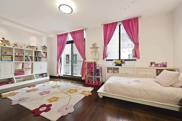 Sold by Nest Seekers International | media 12