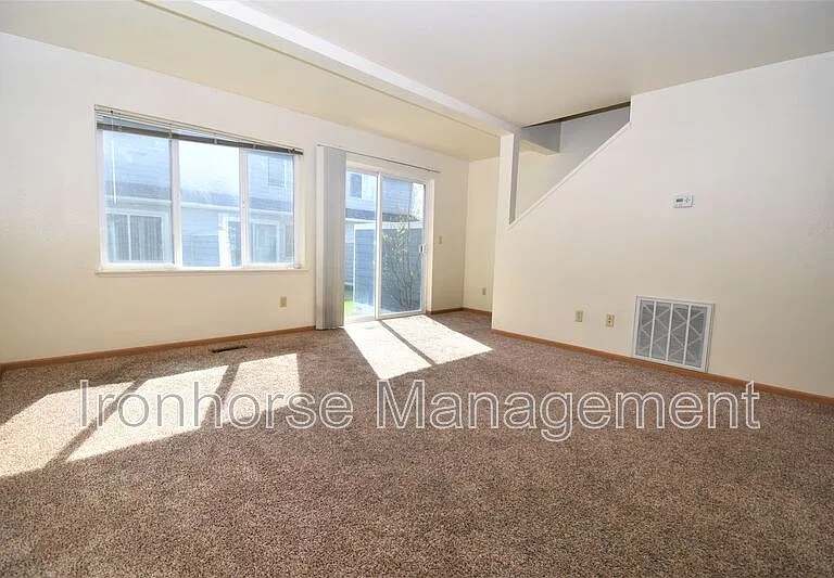 2431 Wheeler Dr #C — Photo 4