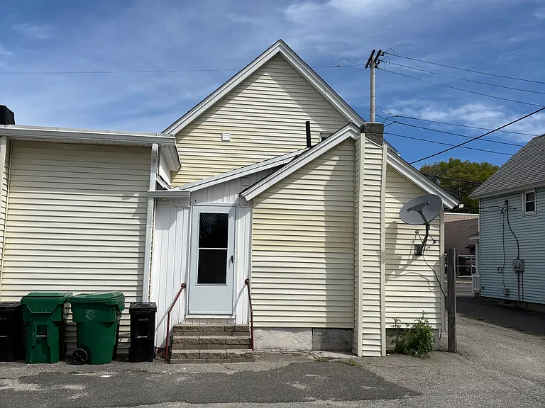 14 Sheridan St — Photo 11