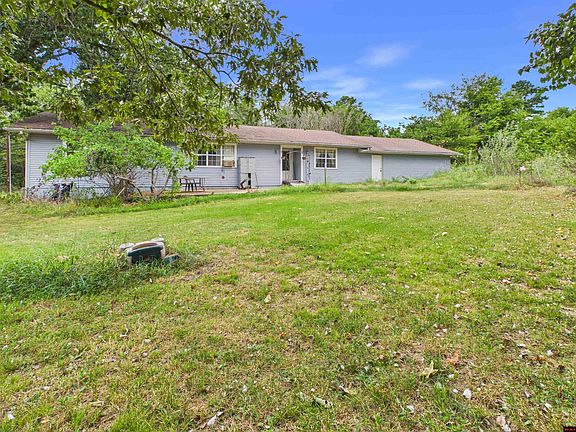 2nd image of 437 County Road 262