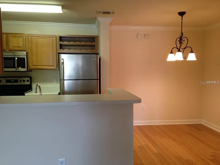 18147 Sterling Gate Cir #18147 — Photo 5