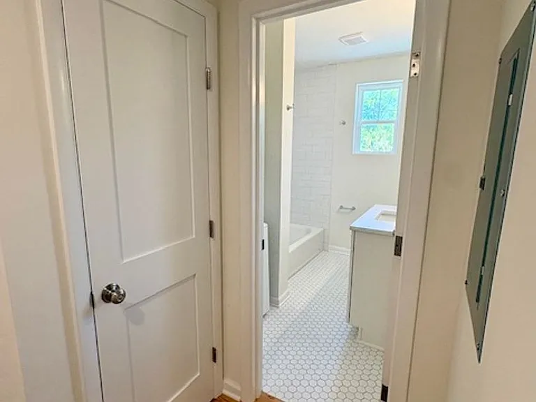 664 Windermere Blvd #D — Photo 29