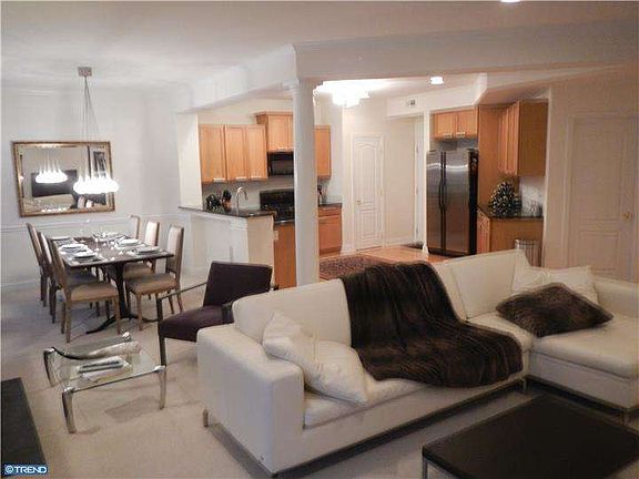4th image of 1264 Brookstone Dr