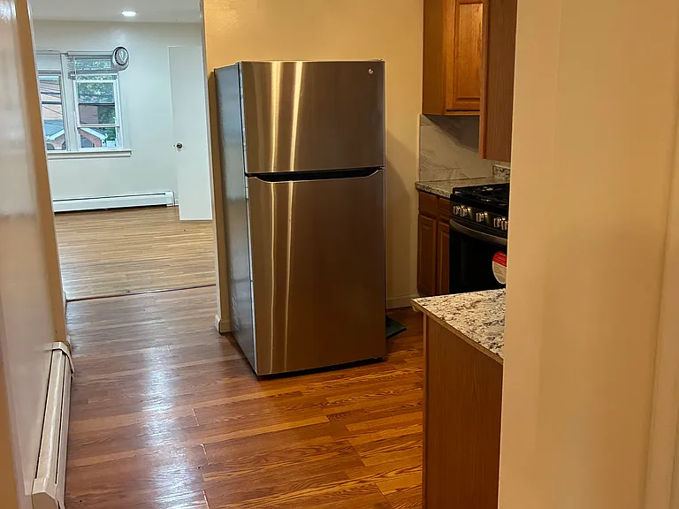 369A Cator Ave #2 — Photo 7