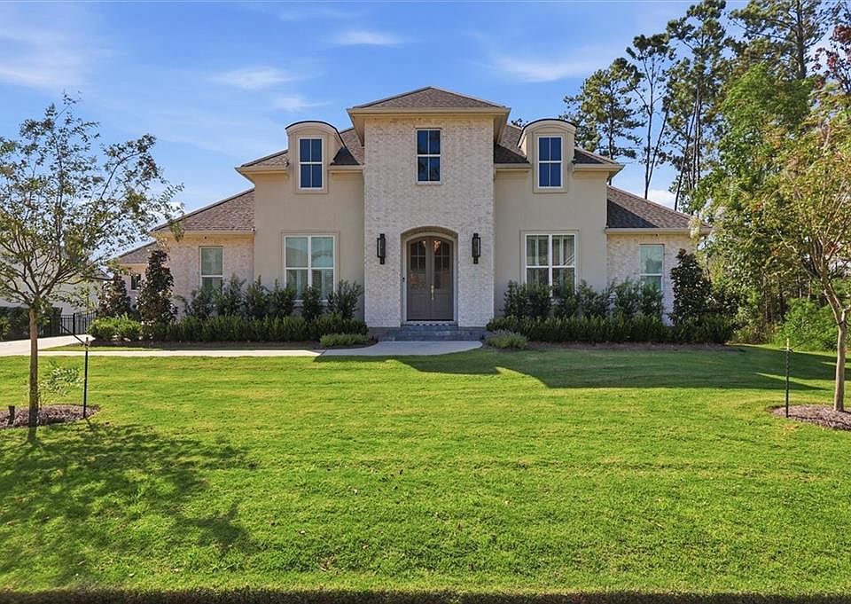 1st image of 128 Juniper Ct