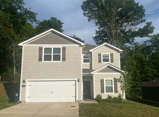 2729 Swarm Ct, Columbia, TN 38401