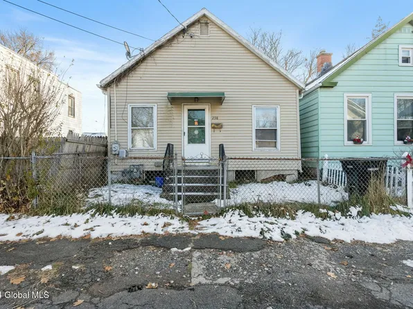 258 Stow Avenue, Troy, NY 12180