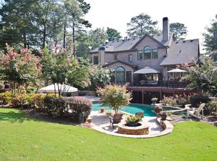 6118 Harleston Rd NE, Sandy Springs, GA 30328