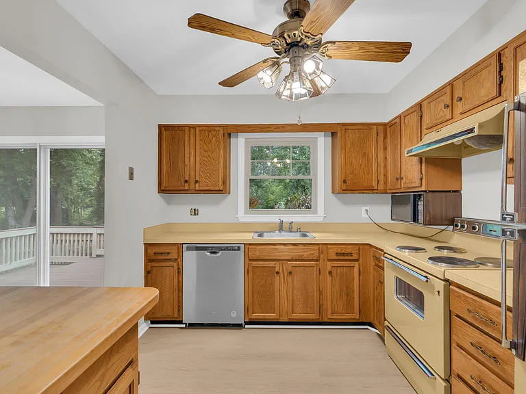 5626 Fort Corloran Dr — Photo 23