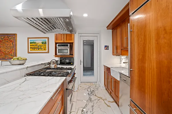 Sold by Douglas Elliman | media 2