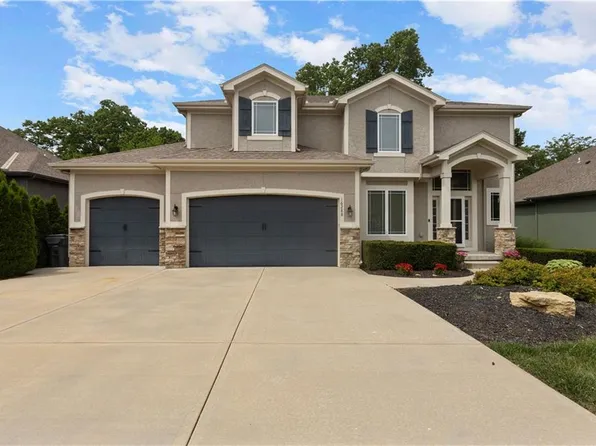 16288 W 171st St, Olathe, KS 66062