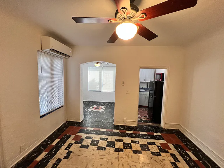 610 Jefferson Ave #6 — Photo 17