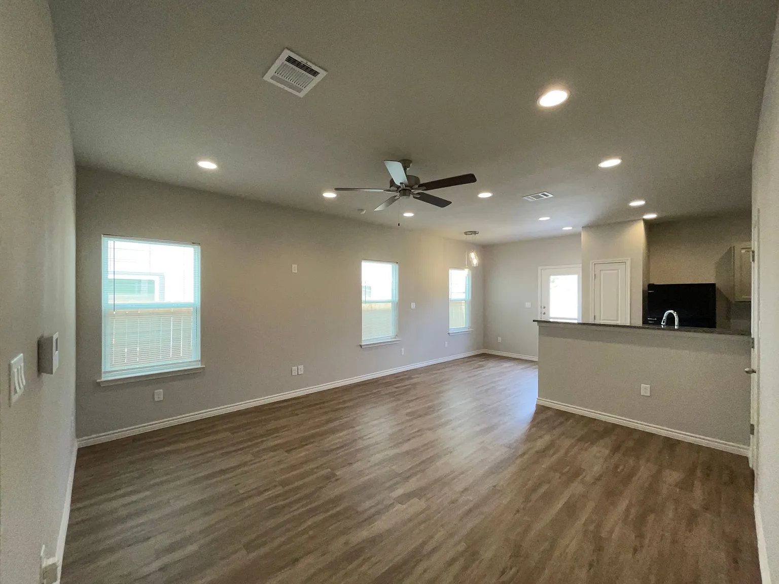 Townhome for rent — Photo 2