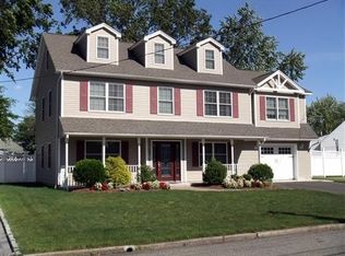 65 Bergen Dr, Little Falls, NJ 07424