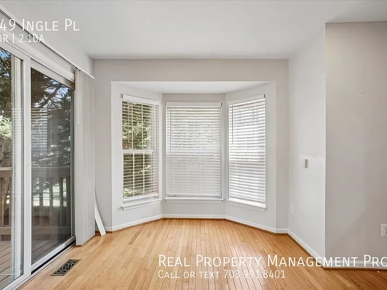 149 Ingle Pl — Photo 16