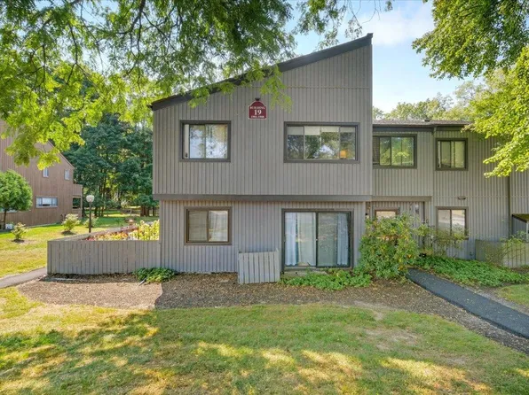 1903 Aspen Walk, Poughkeepsie, NY 12603