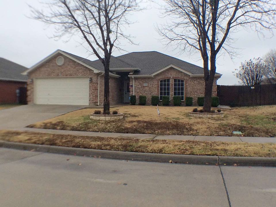 1st image of 549 Asbury Dr