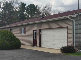 6002 State Rd, Boscobel, WI 53805